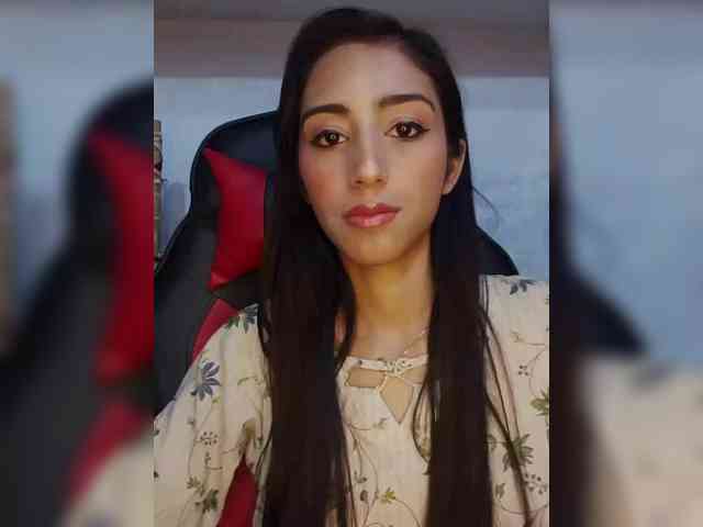 AlinaPopy webcam