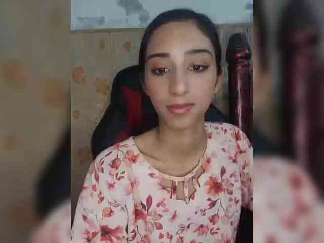 AlinaPopy webcam