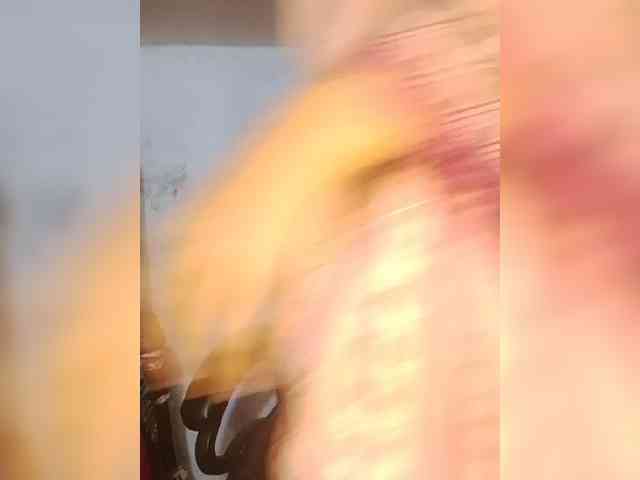 AlinaPopy webcam