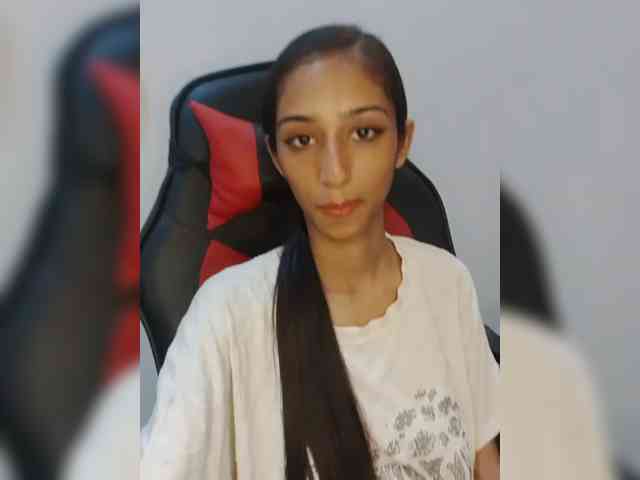 AlinaPopy webcam