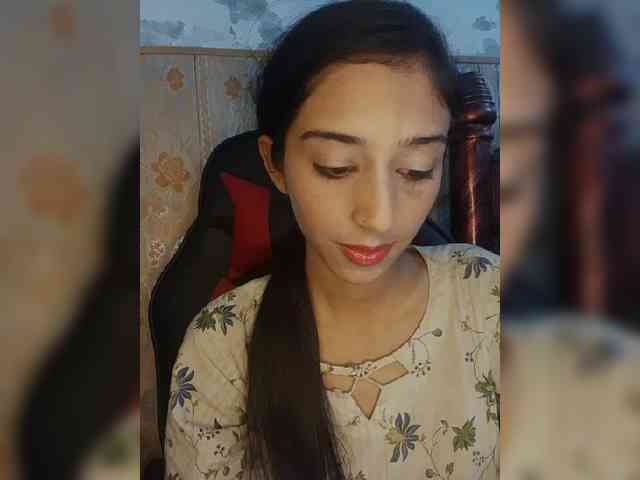 AlinaPopy webcam