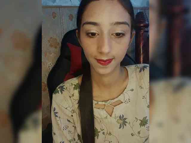 AlinaPopy webcam