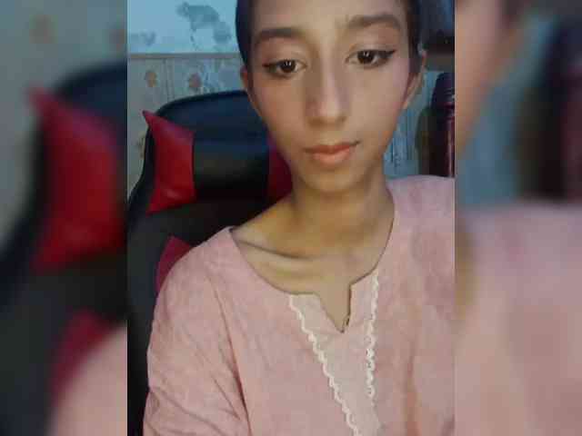 AlinaPopy webcam