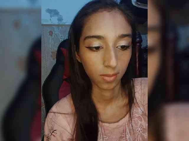 AlinaPopy webcam