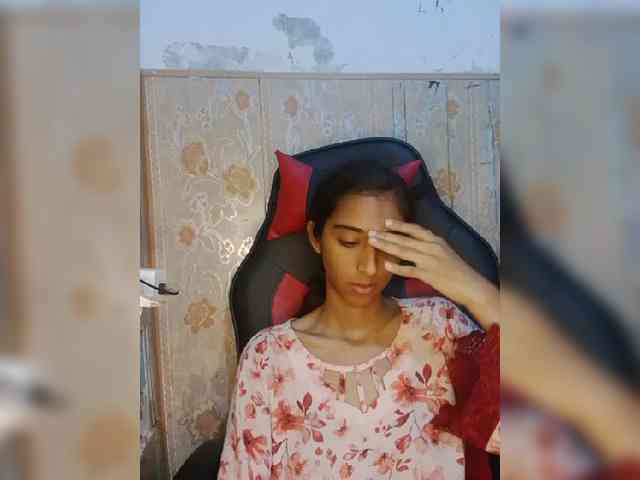 AlinaPopy webcam
