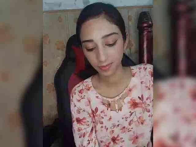 AlinaPopy webcam