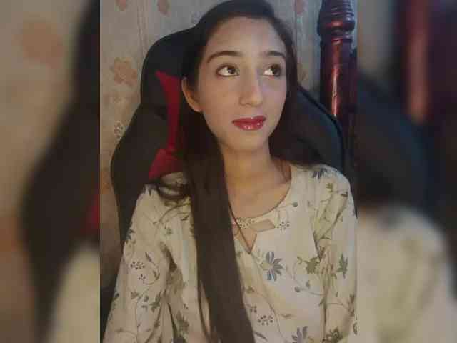 AlinaPopy webcam