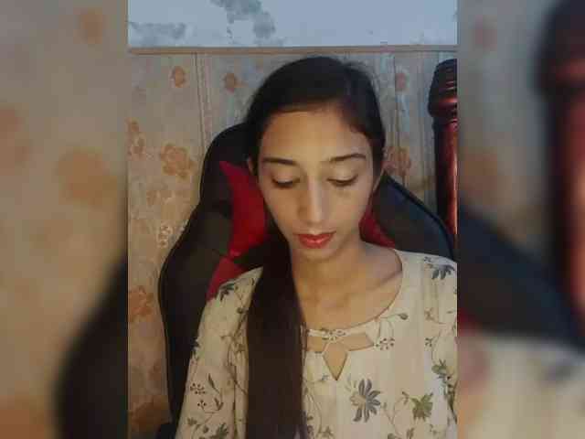 AlinaPopy webcam