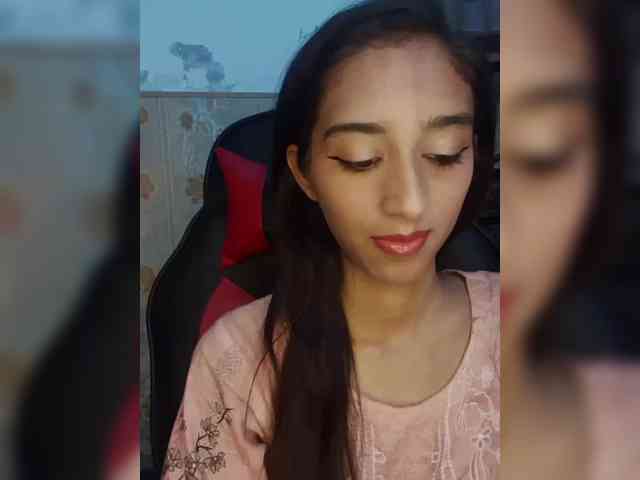 AlinaPopy webcam