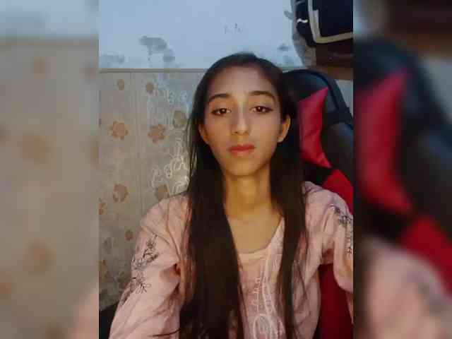 AlinaPopy webcam