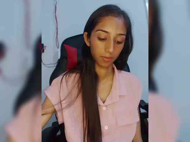 AlinaPopy webcam