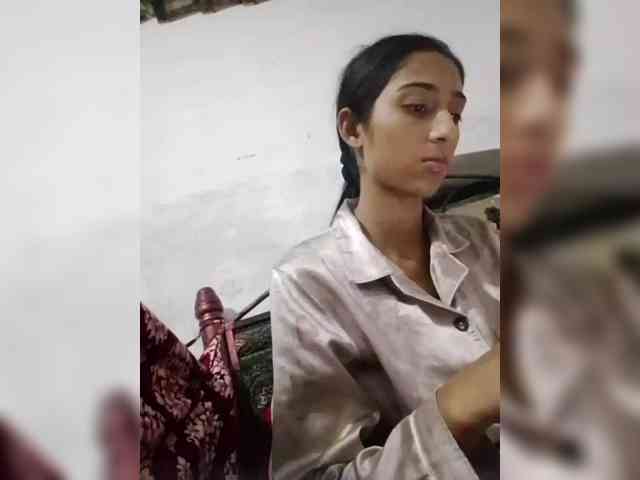 This model is live right now. AlinaPopy