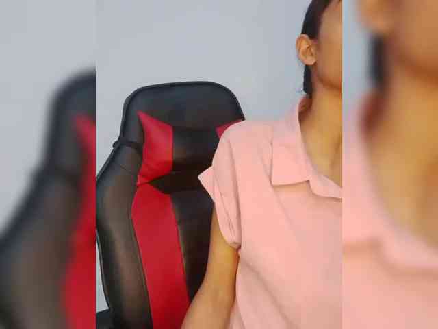 AlinaPopy live female cam on bongacams