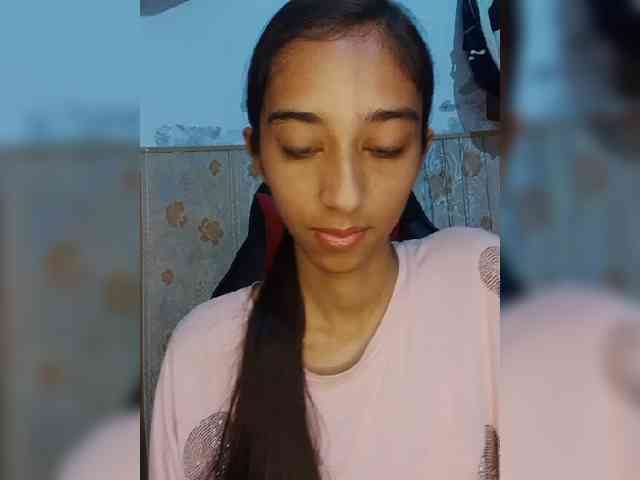 AlinaPopy webcam