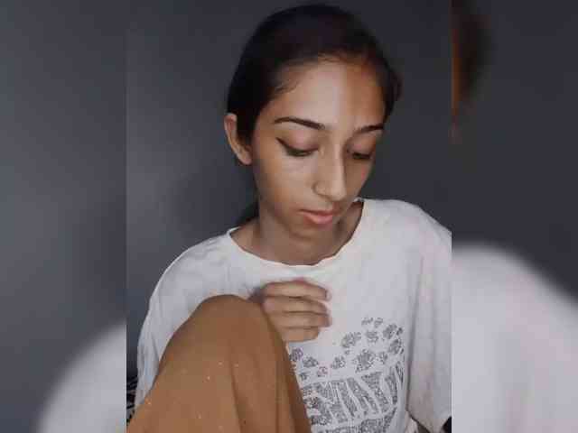 AlinaPopy webcam