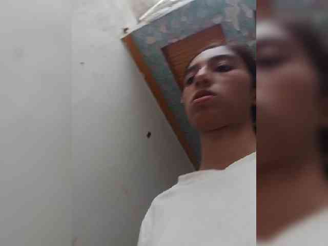 AlinaPopy webcam