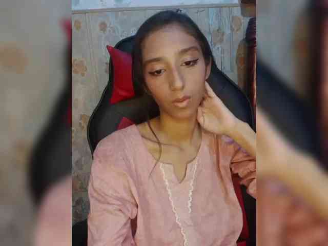 AlinaPopy AlinaPopy