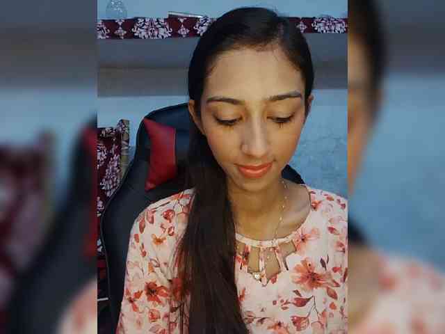 AlinaPopy webcam