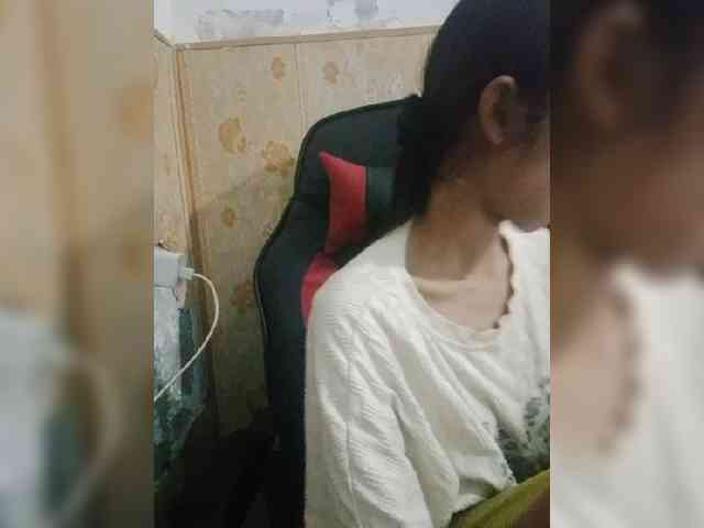 AlinaPopy webcam