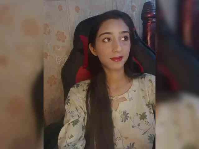 AlinaPopy webcam