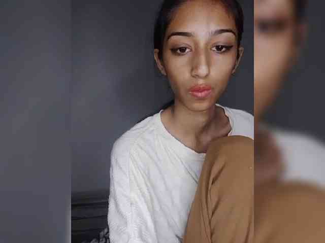 AlinaPopy webcam