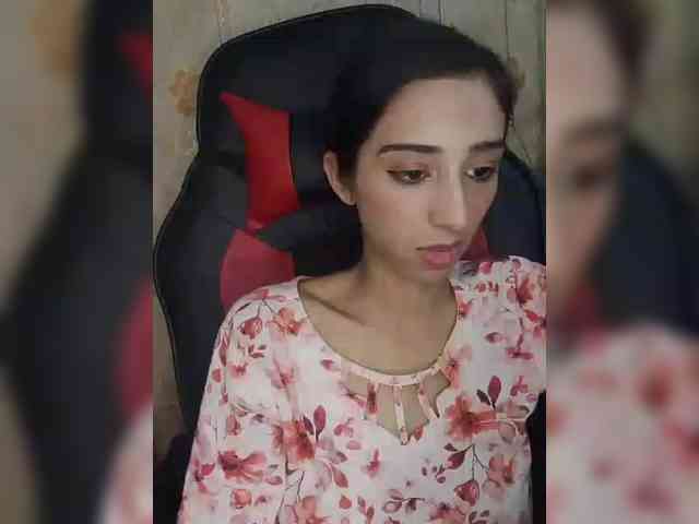 AlinaPopy webcam