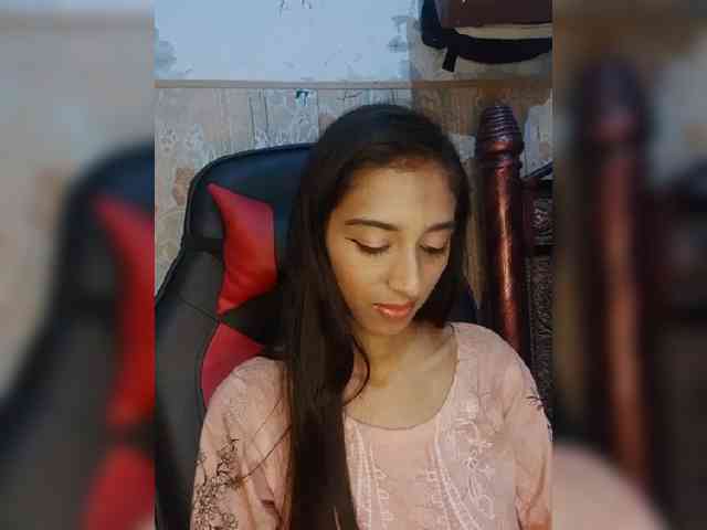 AlinaPopy webcam