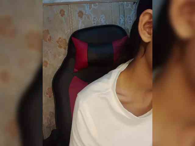AlinaPopy webcam