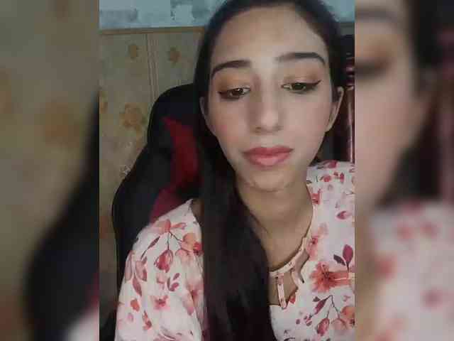 AlinaPopy webcam