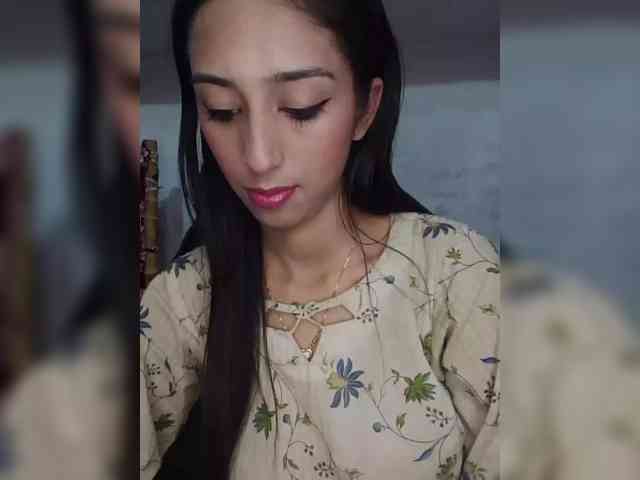 AlinaPopy webcam