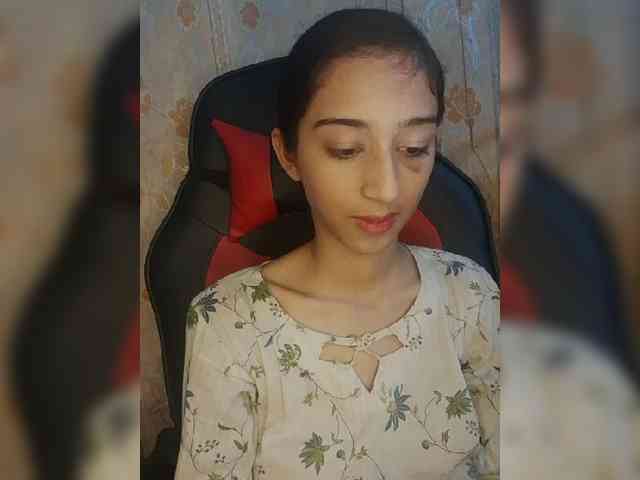 AlinaPopy webcam