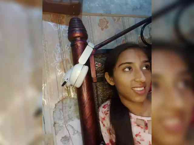 AlinaPopy webcam