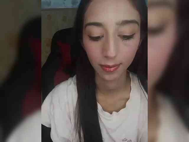 AlinaPopy webcam