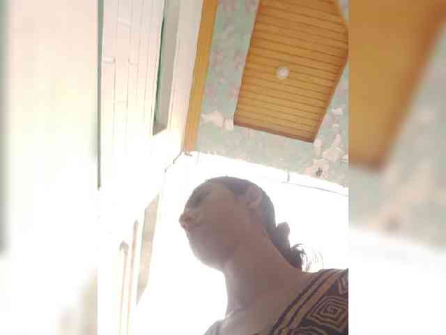 AlinaPopy webcam