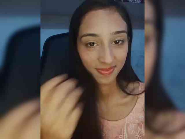 AlinaPopy webcam