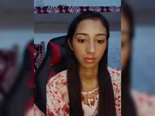 AlinaPopy webcam