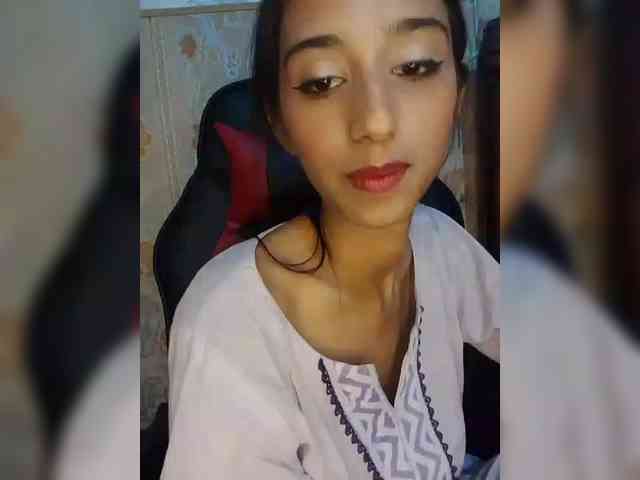 AlinaPopy webcam