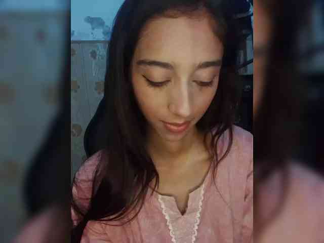 AlinaPopy webcam