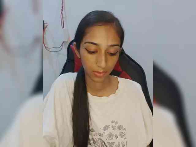 AlinaPopy webcam