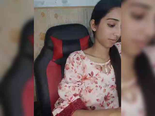 AlinaPopy webcam