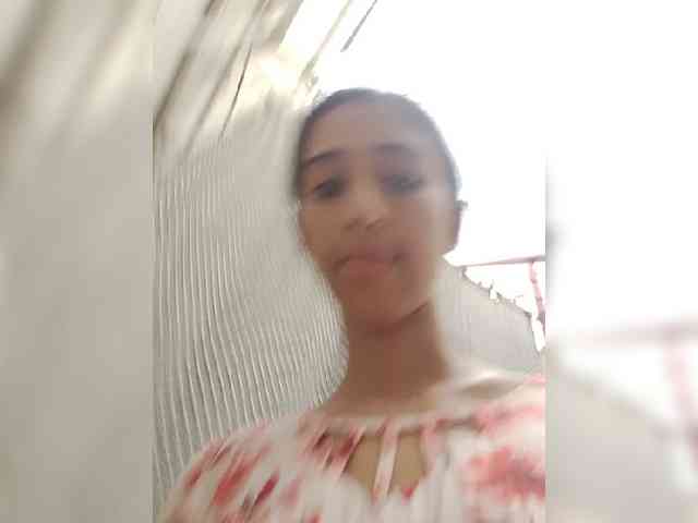 AlinaPopy webcam
