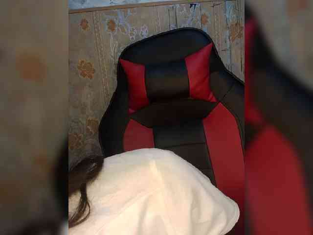 AlinaPopy webcam