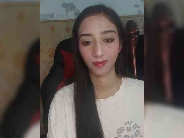 AlinaPopy webcam