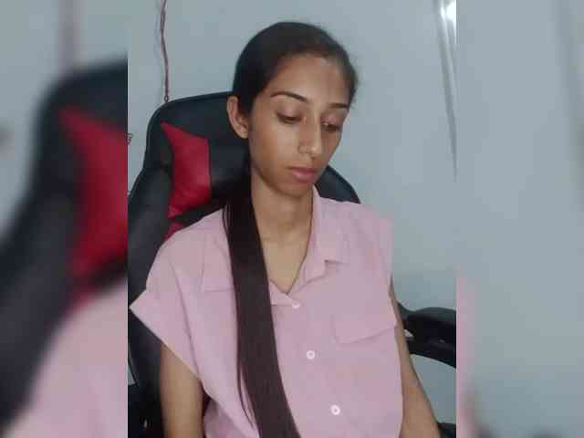 Alinapopy's cam show statistics and live stream