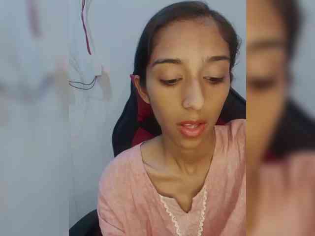 AlinaPopy's webcam live show