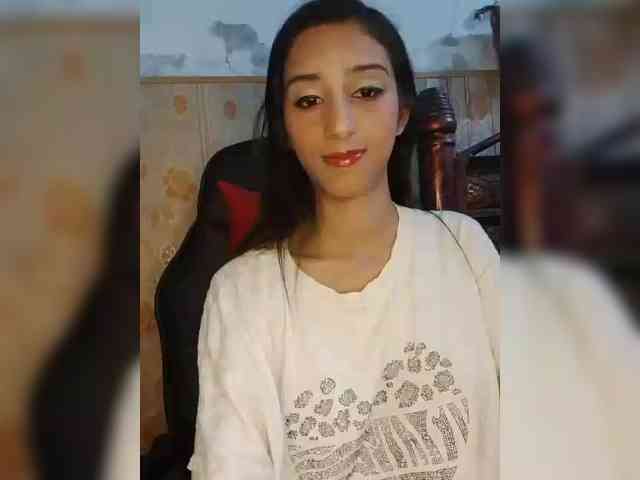 AlinaPopy webcam