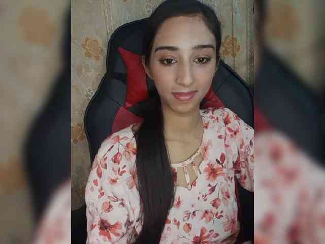 AlinaPopy webcam