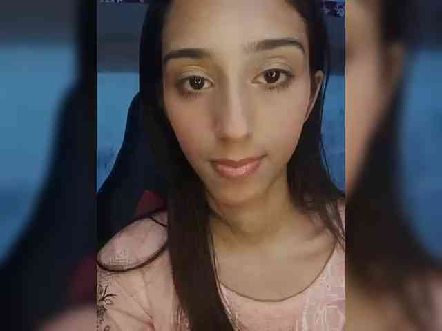 AlinaPopy webcam