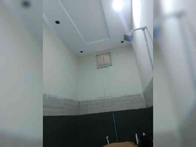 AlinaPopy webcam