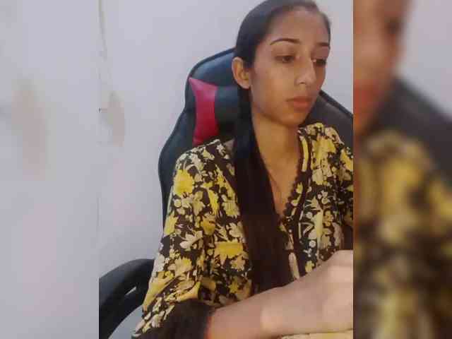 AlinaPopy's webcam live show